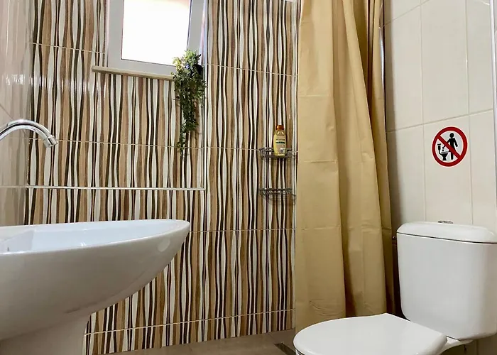 Modern In Town, Close To The - No 1 شقة