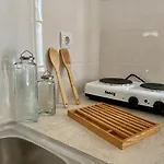 Modern In Town, Close To The - No 1 Apartment *